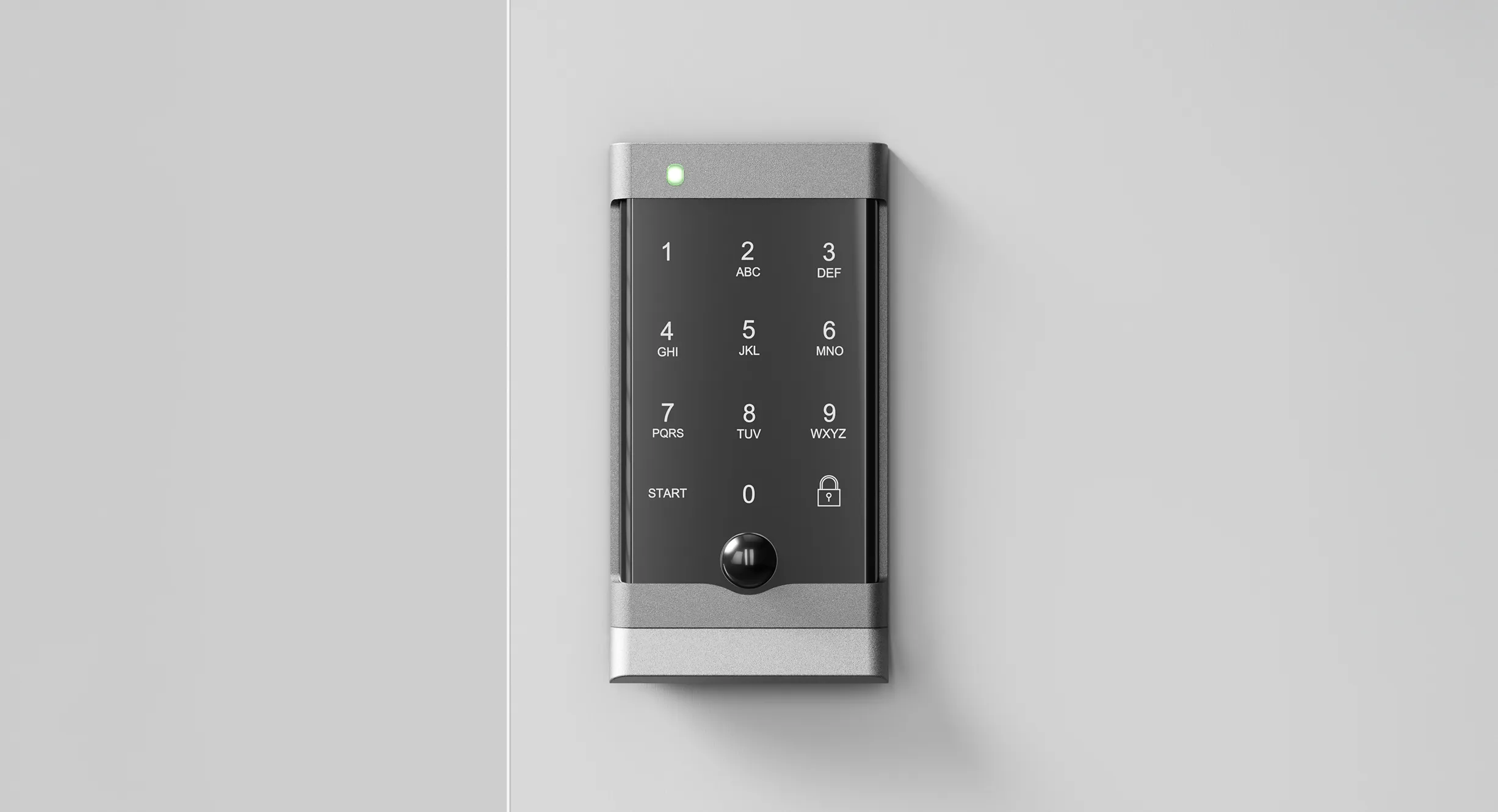Elektronisches Zahlenschloss mit beleuchteten Tasten und grünem Statuslicht an der Wand.