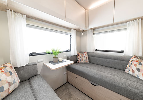 Motorhome Photo