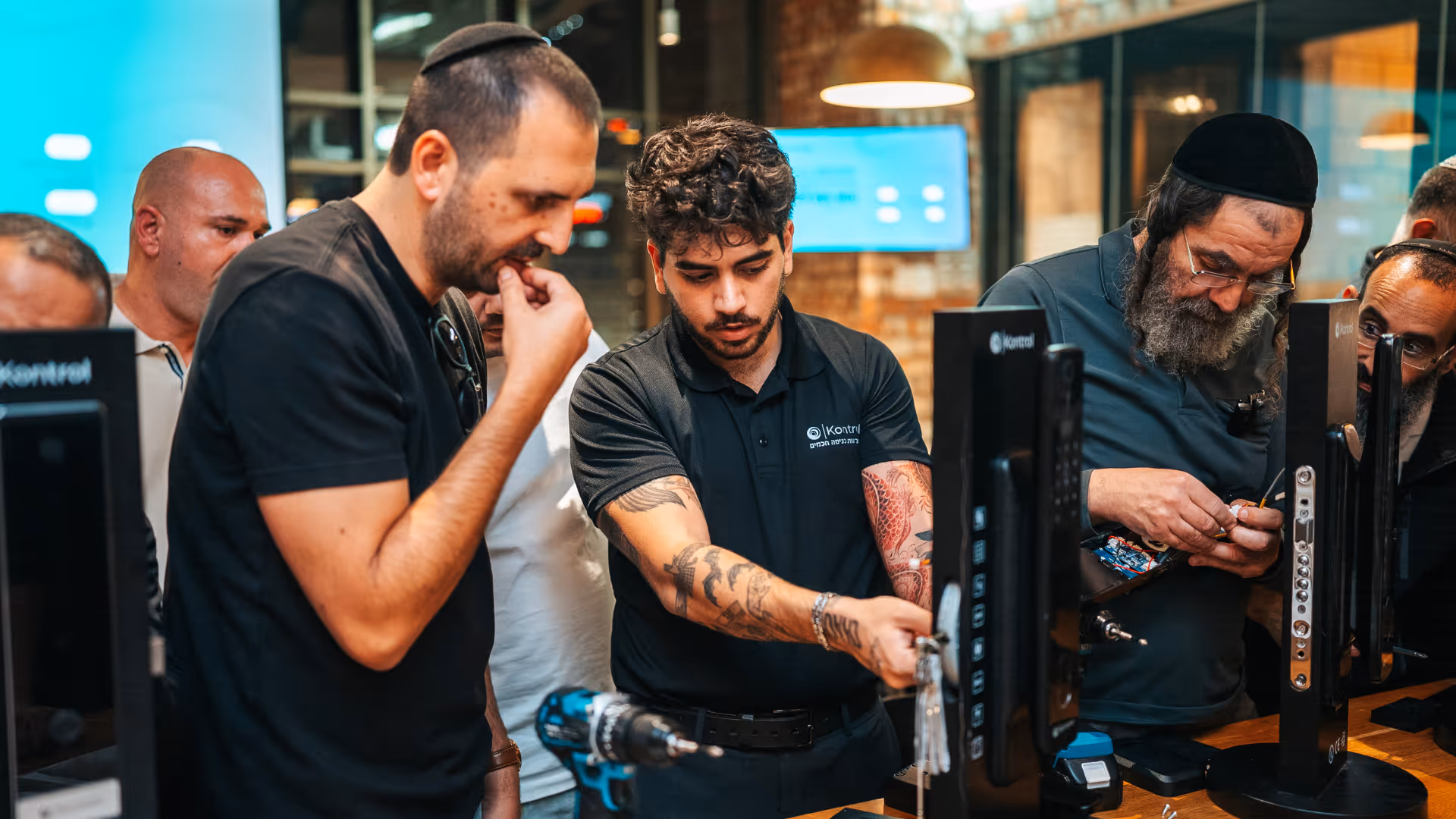 תמונה מתוך כנס על מנעולים חברת של חברת KONTROL