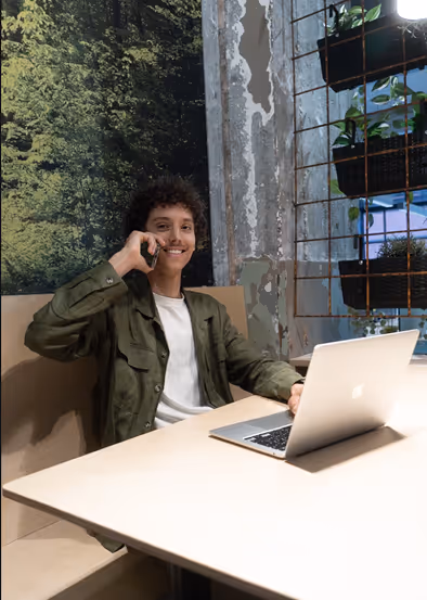 Robbin belt met een klant