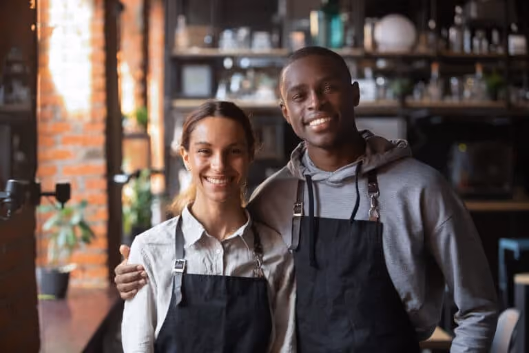 The 7 Best Business Communication Tools for Frontline Teams