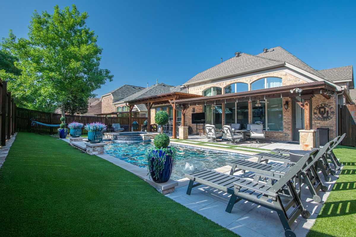 Artificial Turf & Low-Maintenance Landscaping in Plano, TX