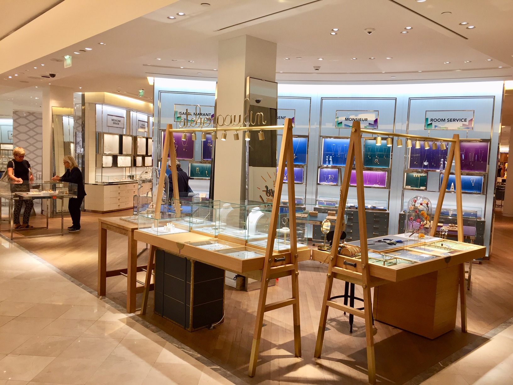 corner bijouterie dans galerie