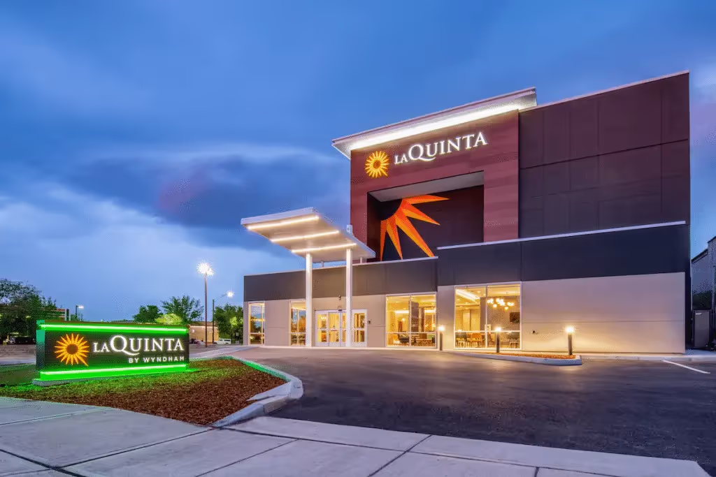 La Quinta Spokane Exterior100 copy