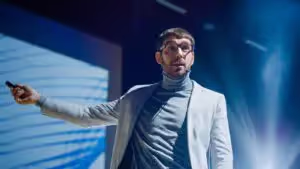 Influencer speaking on influence levels
