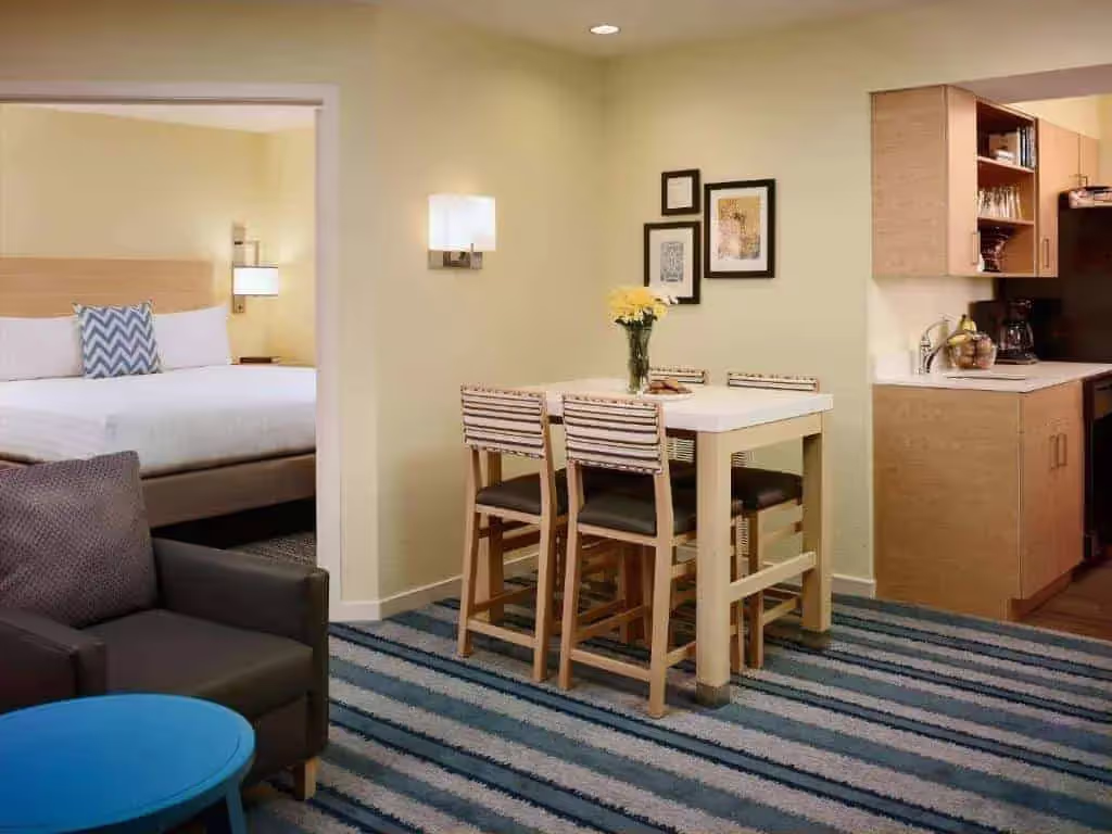 Hotel suite in Sonesta ES Suites Somerset