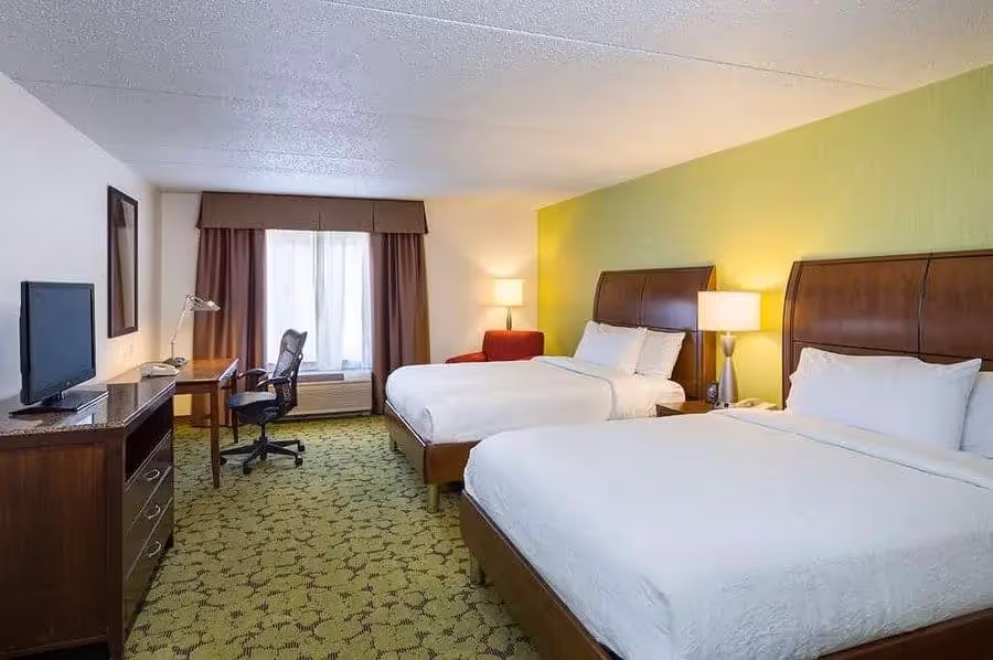 Room in Hilton Garden Inn Edison/Raritan Center