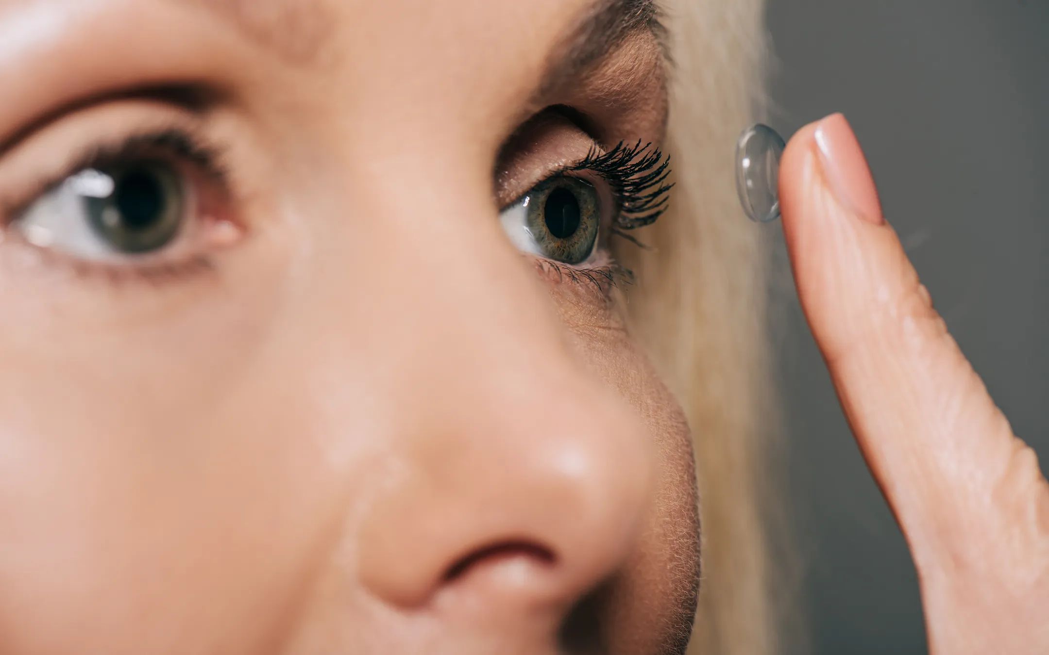 Professional contact lens fitting and insertion training at opticians practice