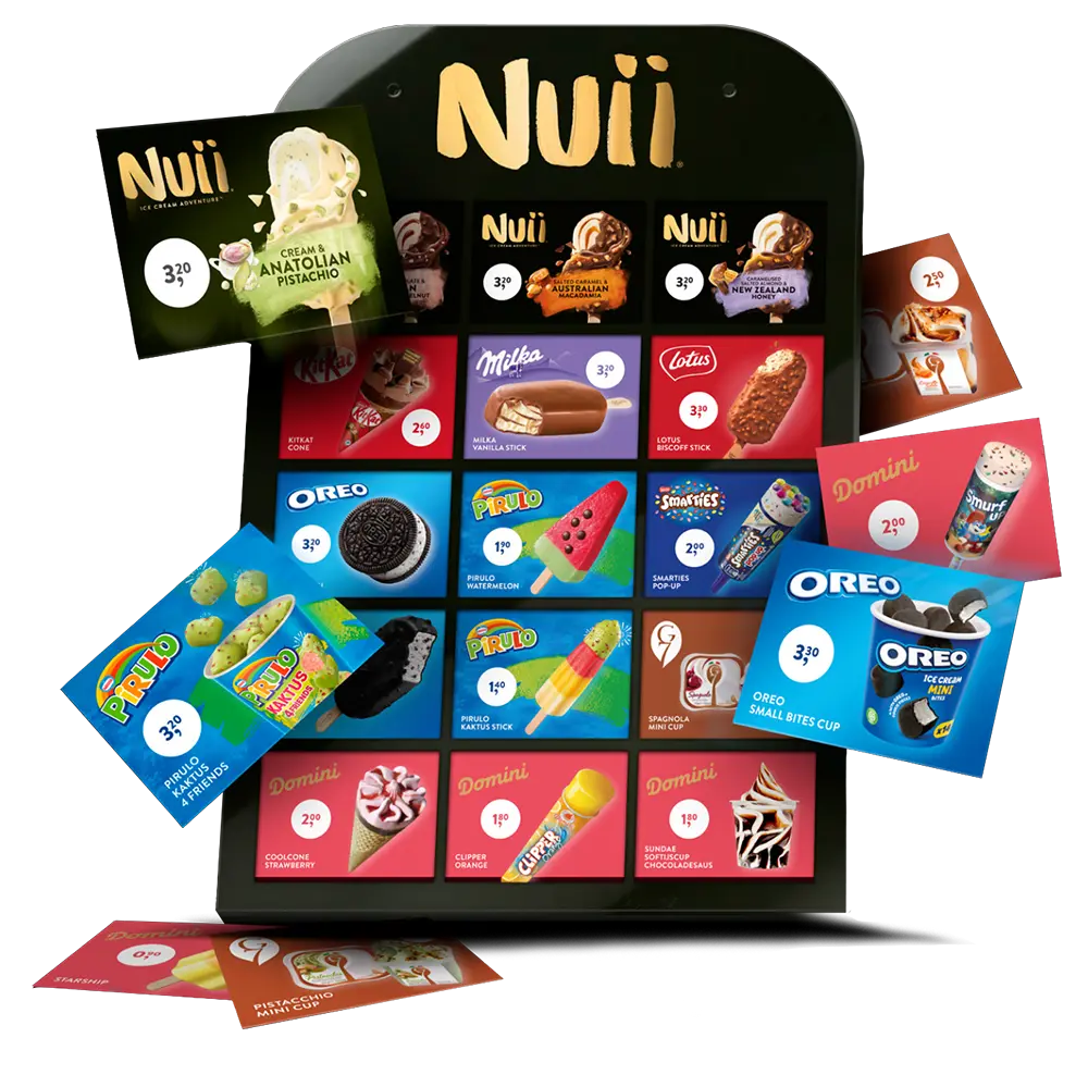Ijskaart met verschillende merken en smaken ijs, waaronder Nuii, KitKat, Milka, Lotus Biscoff, Oreo, Pirulo en Domini, met prijzen variërend van €1,40 tot €3,30.