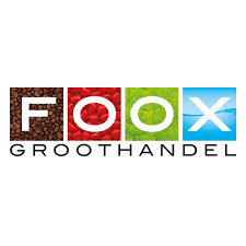 Logo van FOXX Groothandel met letters in vier gekleurde blokken: bruine koffiebonen, rode peper, groene sla en blauwe ijsblokjes.