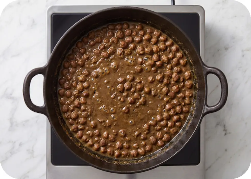 cooked chickpeas in the thick gravy