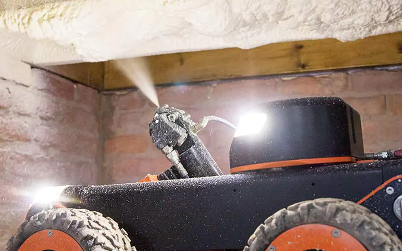 Pistolet projection mousse polyuréthane robot vide sanitaire - précision millimétrique