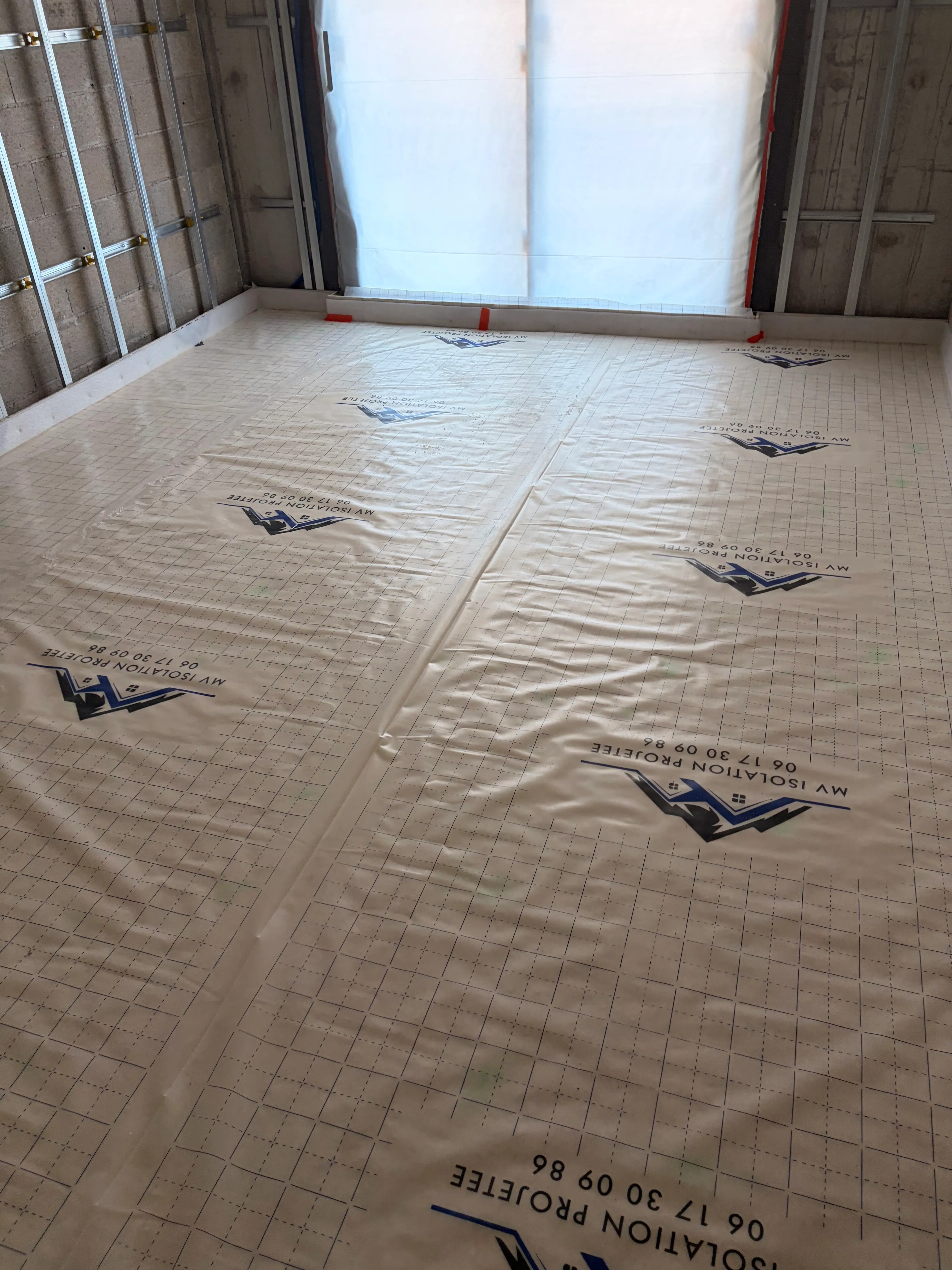 Protection sol chantier isolation polyuréthane - Fréjus Saint-Tropez Var