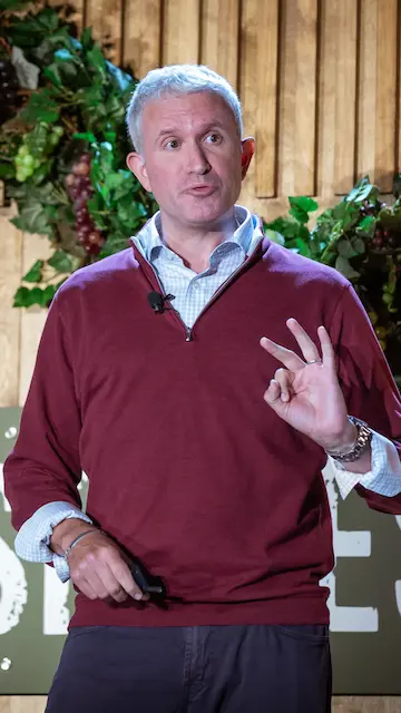 Phil Kirschner speaking