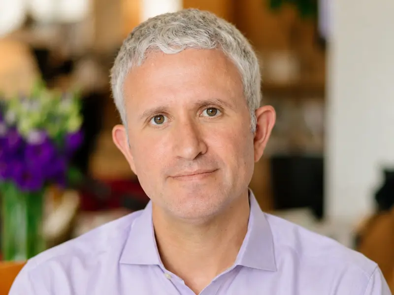 Phil Kirschner headshot