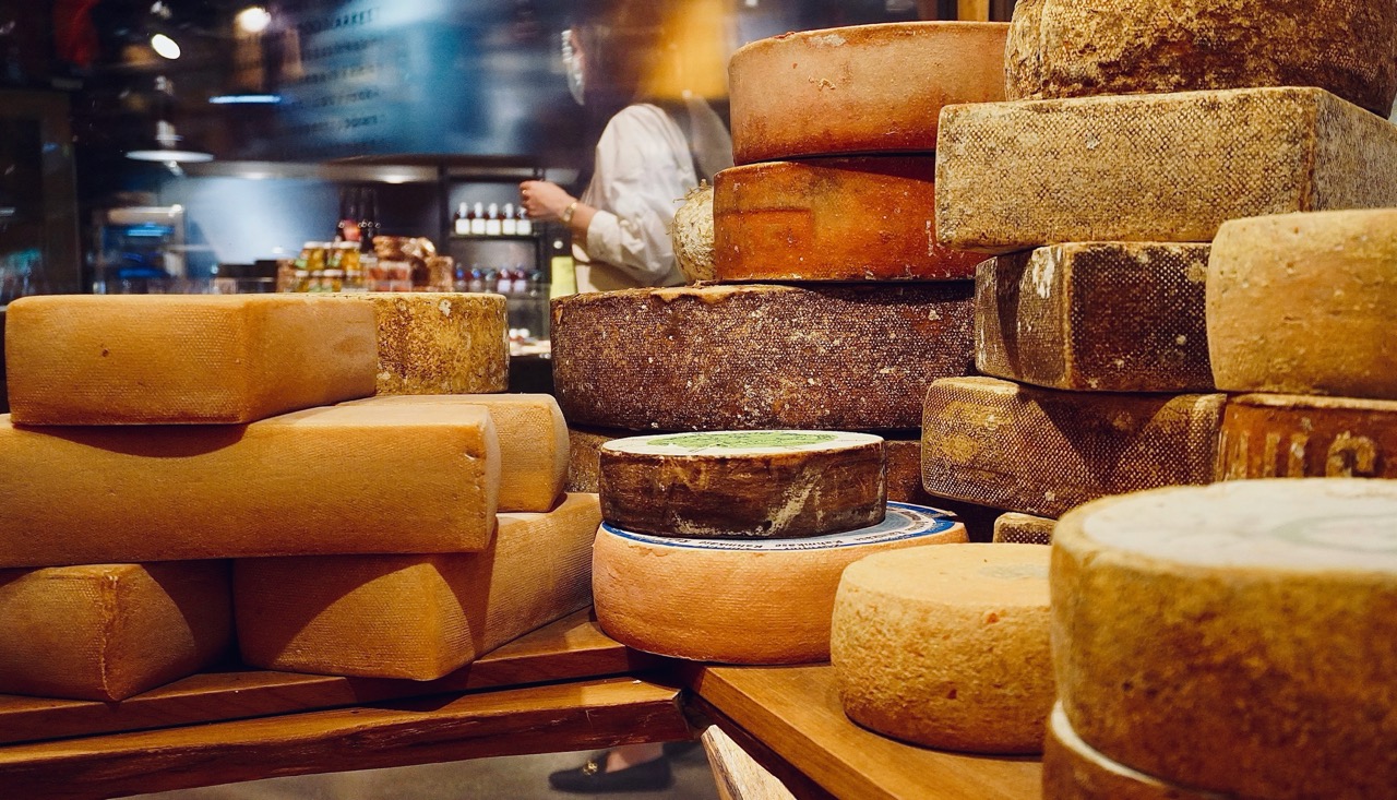 Cave d'affinage fromage artisanal — éducation goût Mamacita