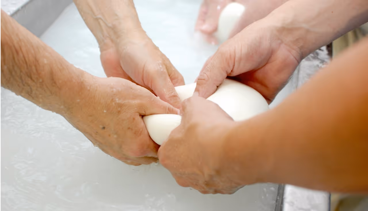 Fabrication fromage blanc maison avec enfant — Mamacita