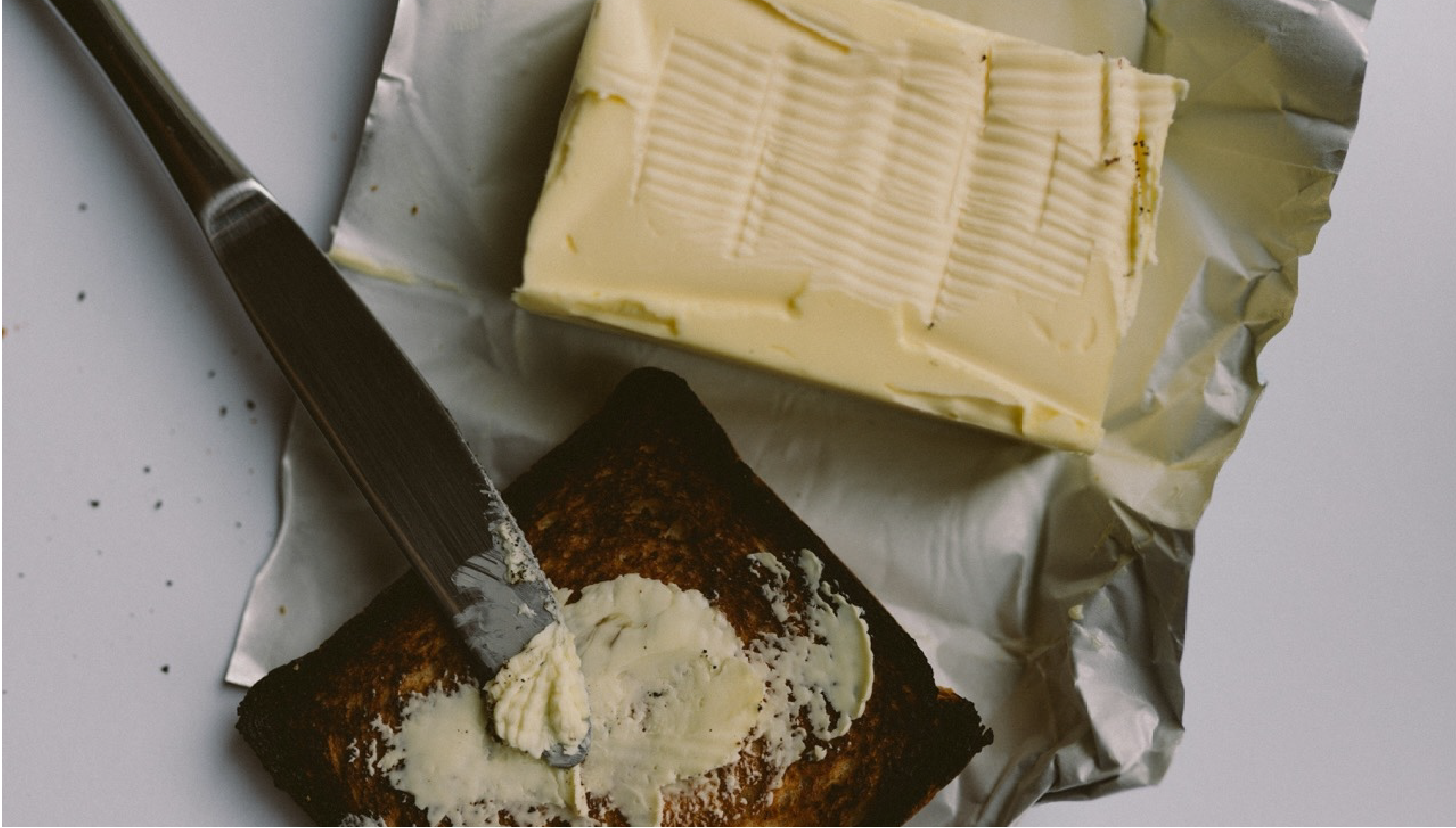 Fabrication du beurre artisanal, de la crème à la motte — Mamacita