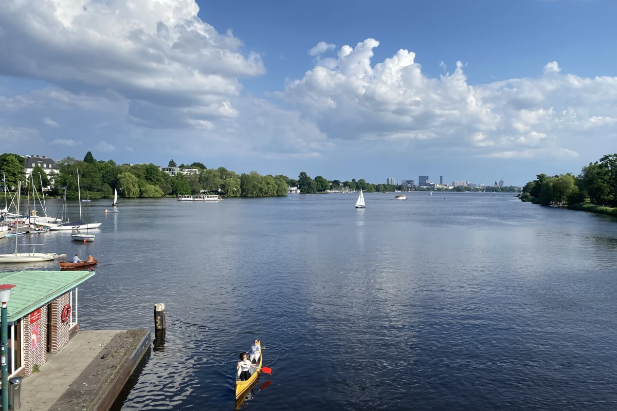 Baufirma in Hamburg finden: Woran Sie einen zuverlässigen Bauträger erkennen