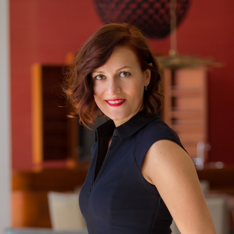 image of brainstorming session for a productivity tools business