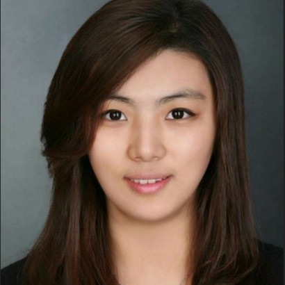 image of brainstorming session for a productivity tools business