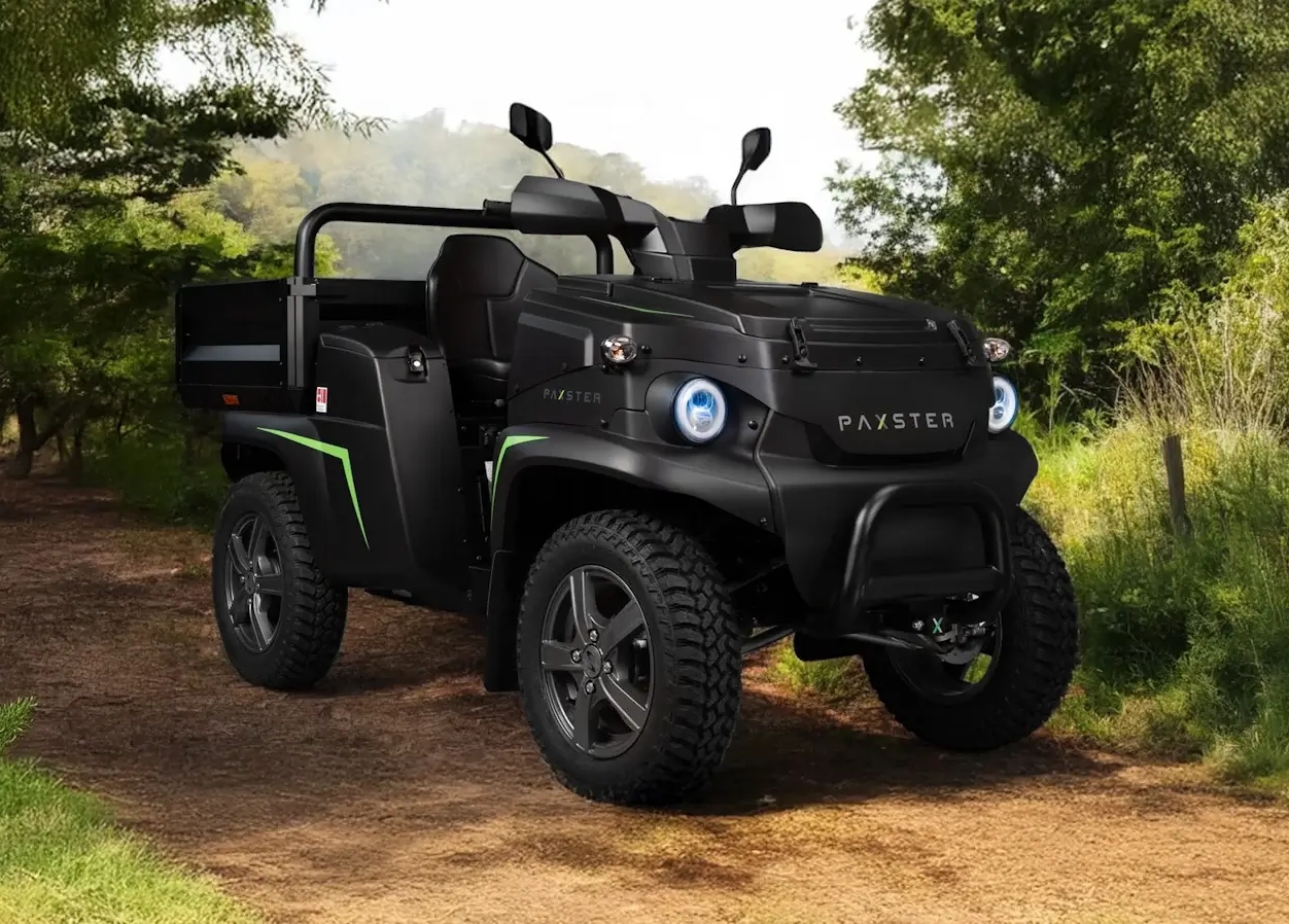 Paxster Air ute i friluft.
