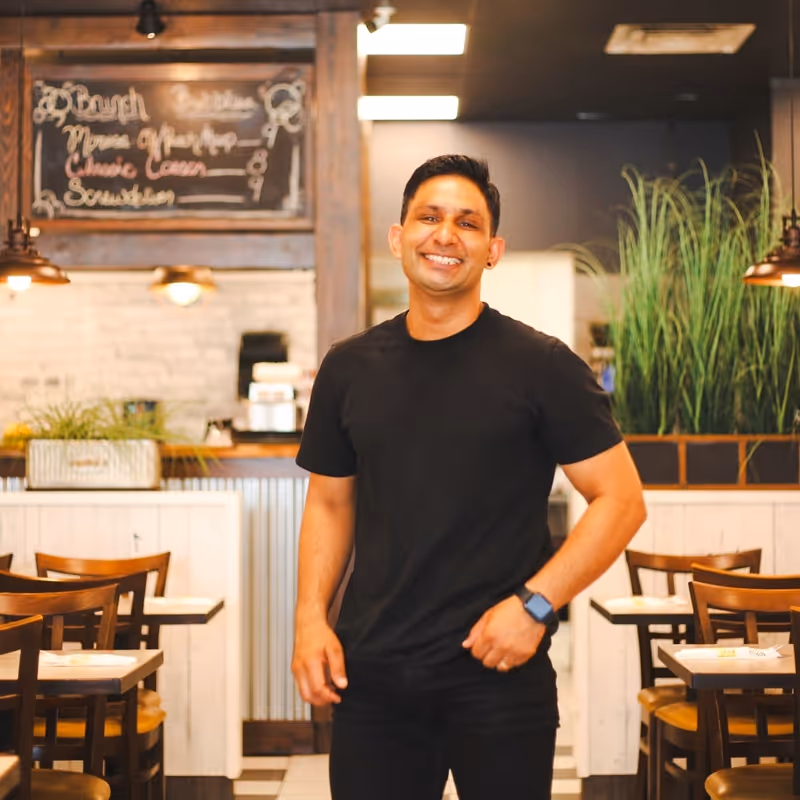 Smiling and welcoming staff at Eggsmart Collingwood