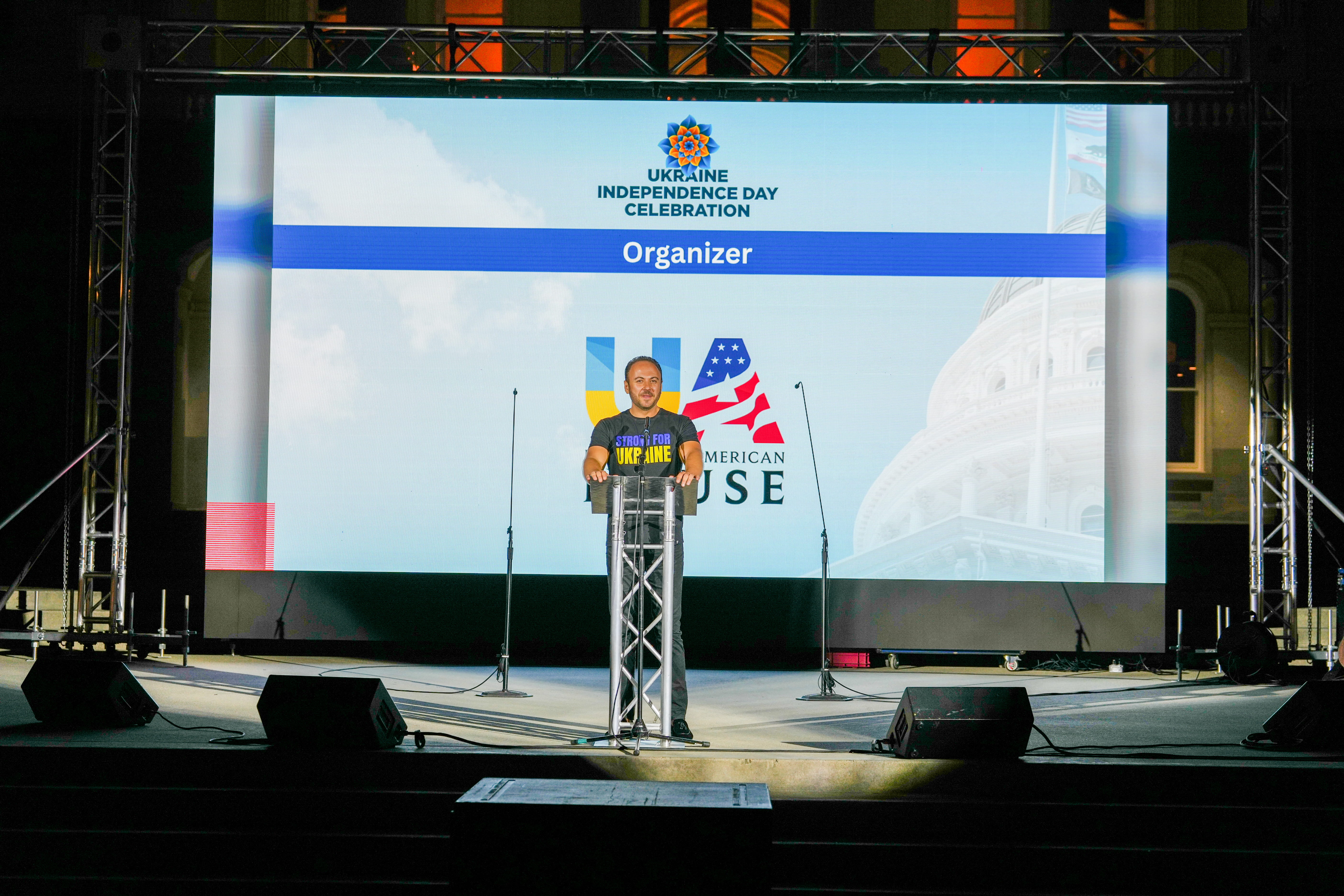 During the celebration of Ukraine’s 35th Independence Day at the California State Capitol, UA House advanced its mission of serving Ukrainian families by providing trusted information, helpful resources, children’s activities, and meaningful community support.