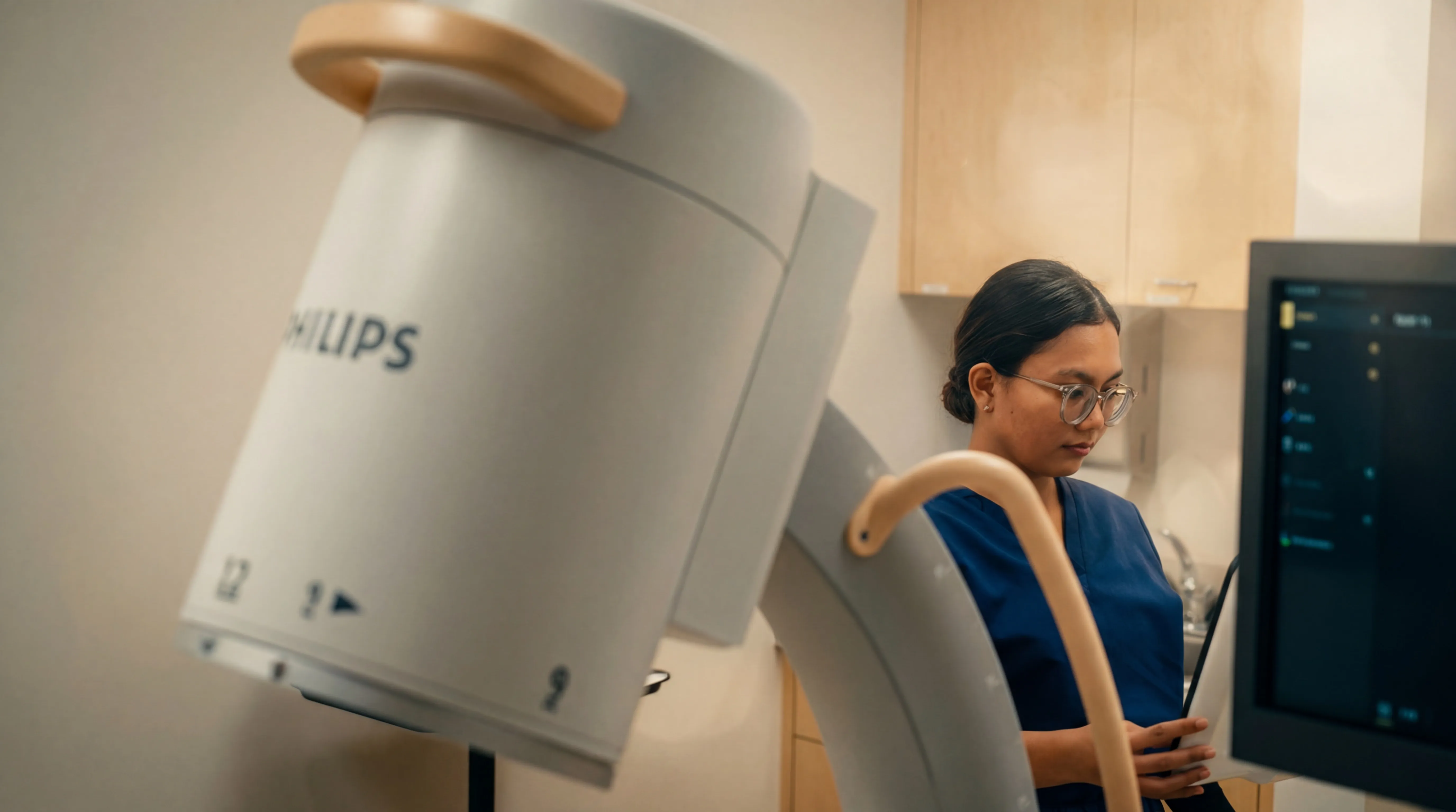 WorkStar staff member operating x-ray imaging equipment
