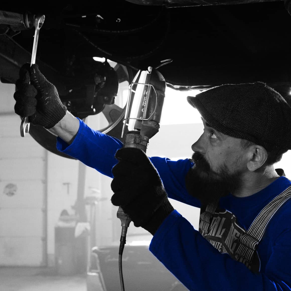 Follow Us On Instagram Gallery Image 2 - Carrepair X Webflow Template