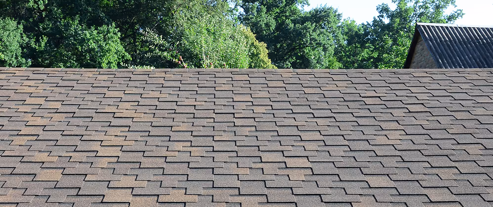 Asphalt shingle roof