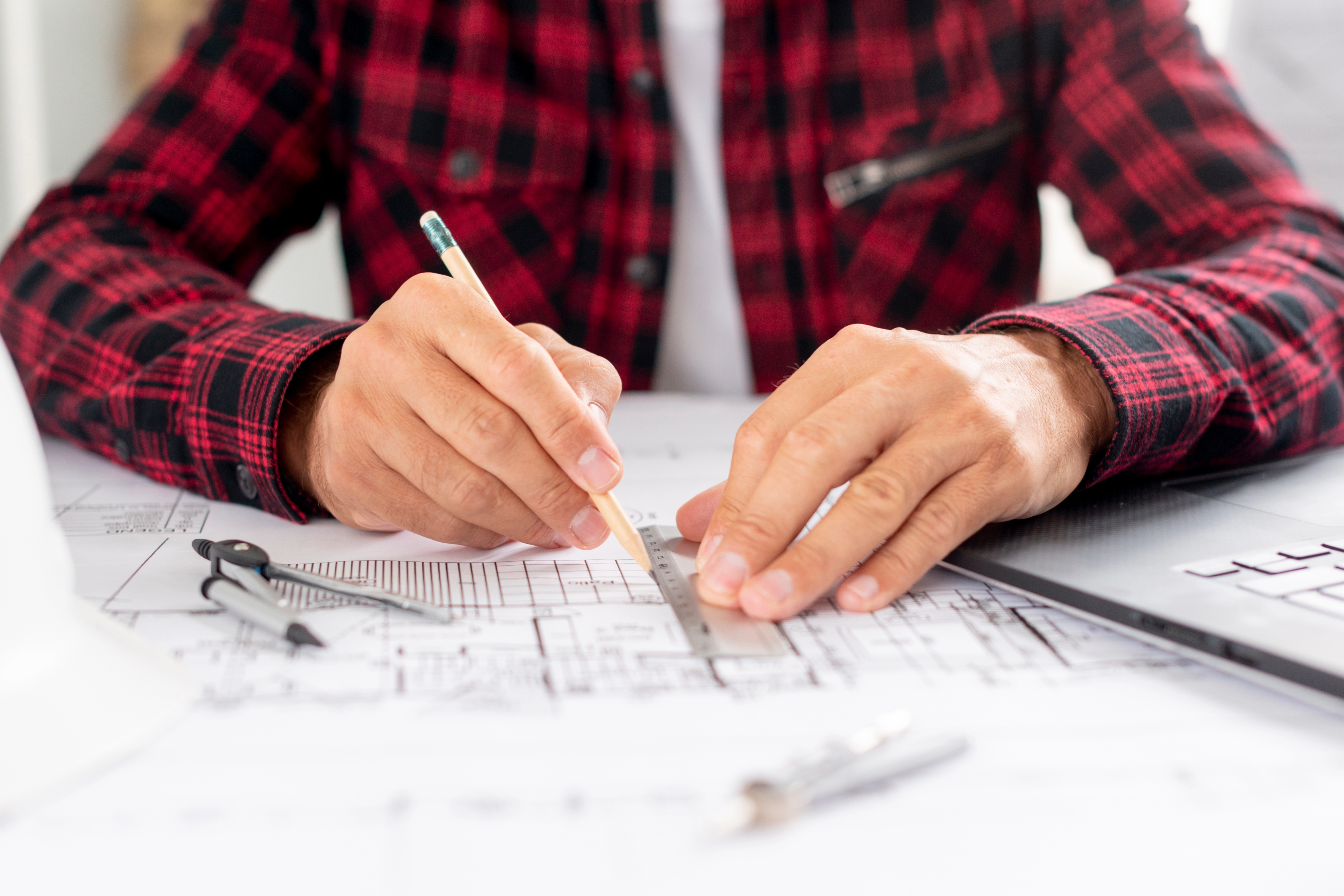 image of a landscape architect with a satisfied customer