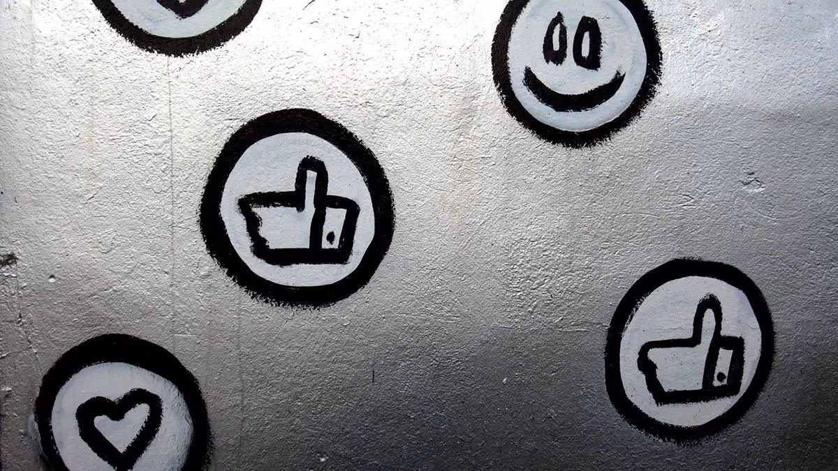 like, love, and smiley face icons