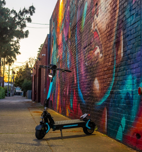 RoadRunner Scooters