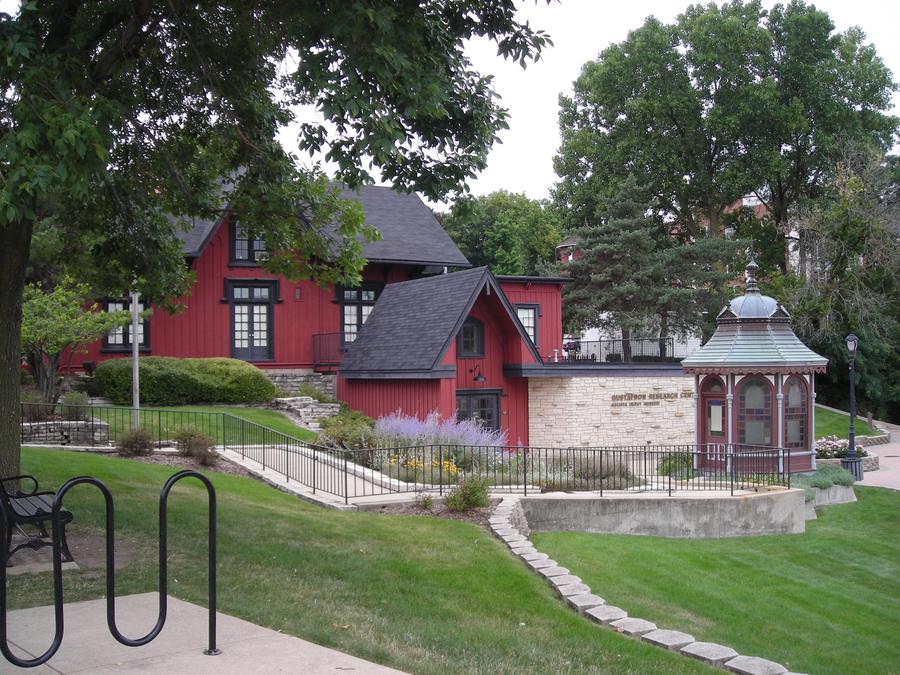 Chicago, Burlington, and Quincy Railroad Depot (Batavia, IL) 04