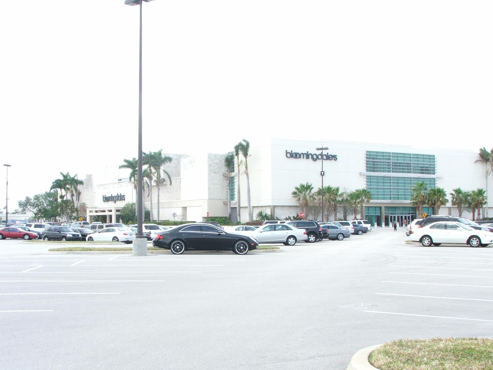 Bloomingdale's in Town Center at Boca Raton