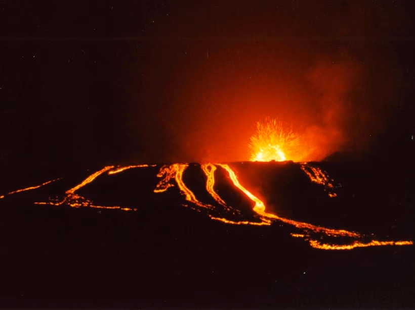 Lịch sử phun trào tại Izu Oshima