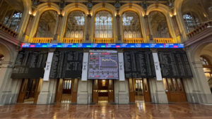 Spanish investors have doubled their investment in oil and gas since the start of the war with Iran