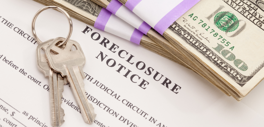 7 Real Estate Experts on What to Do If There Is a Housing Market Crash in 2022