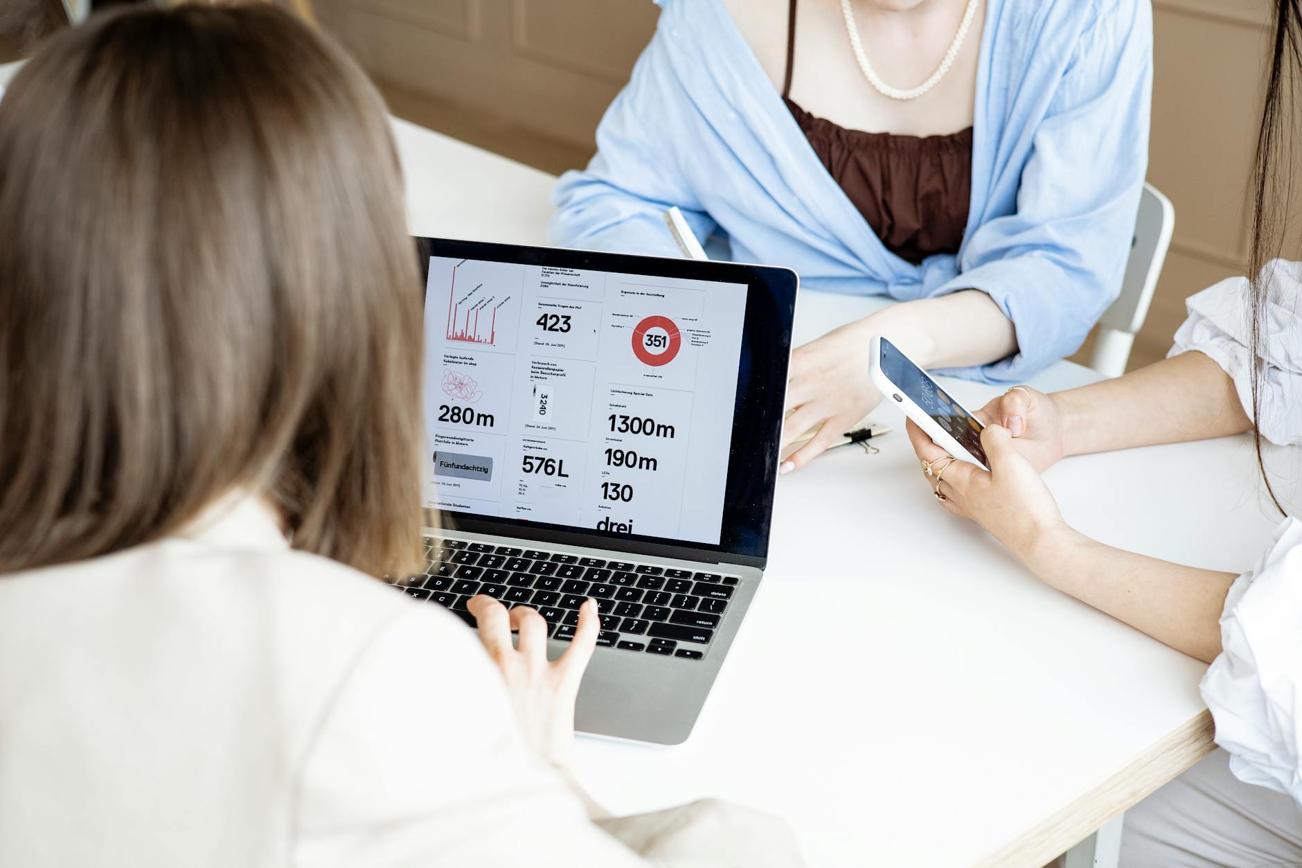 Partnership ads micro influenceurs : workflow et tarifs 2026