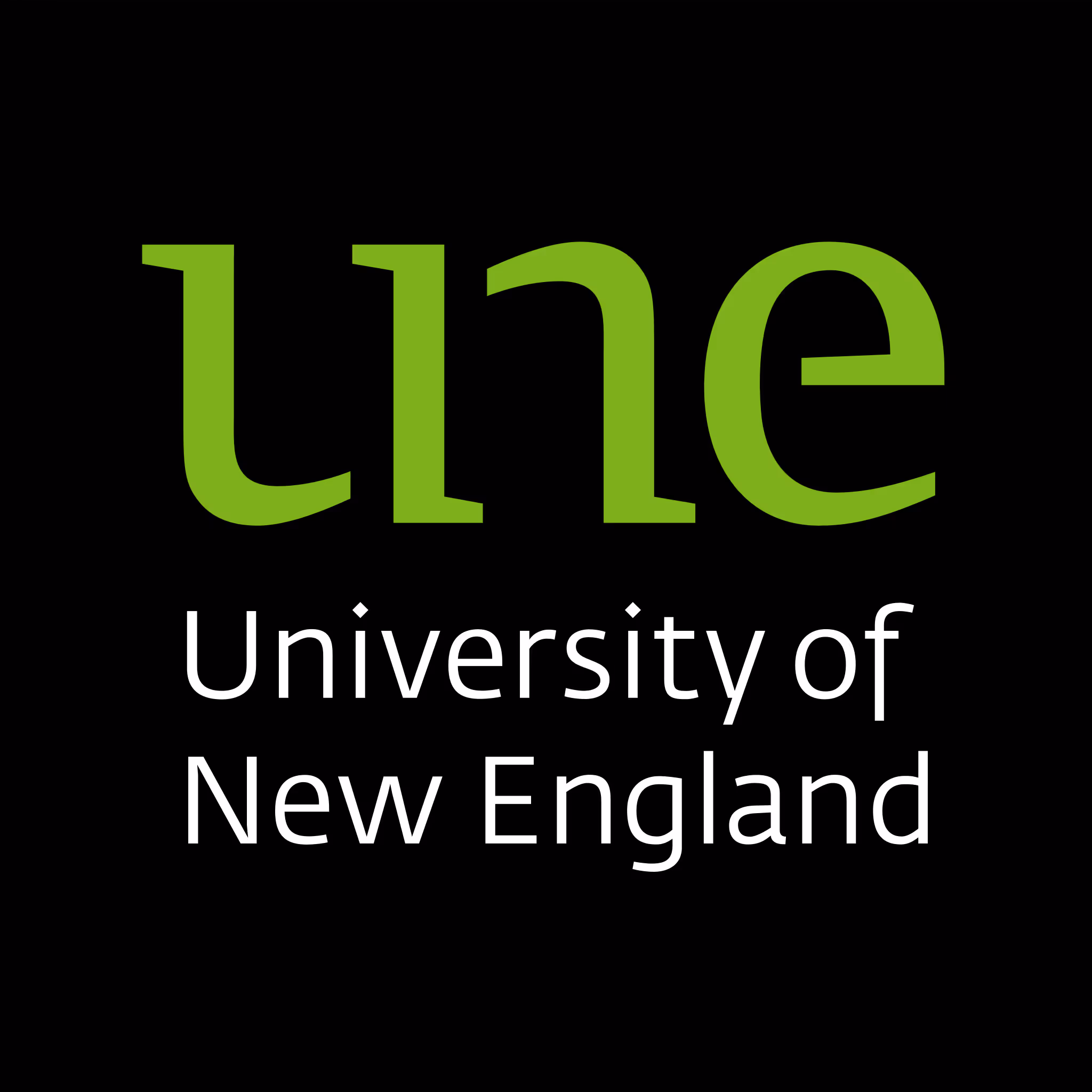 Logo of University of New England with green lowercase 'une' letters above white text.