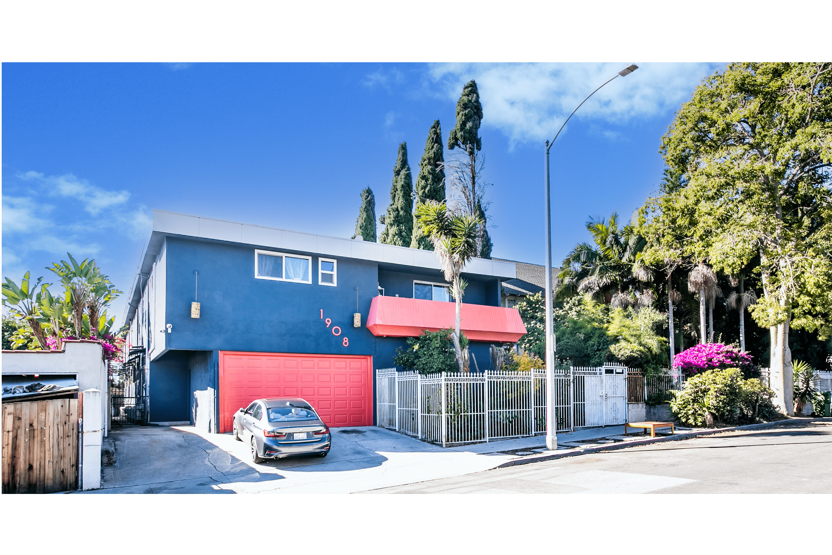 image of cozy study nook (for an edtech)