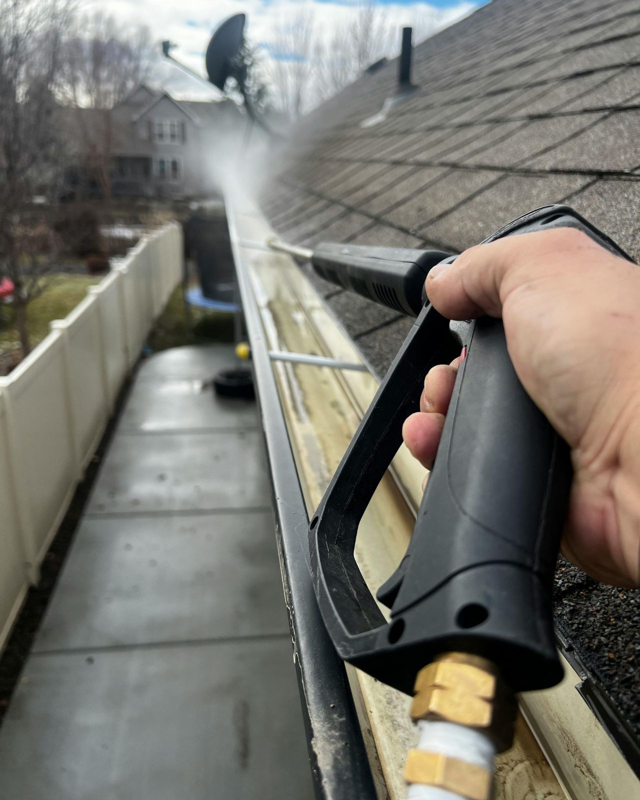 efficient residential gutter cleaning service
