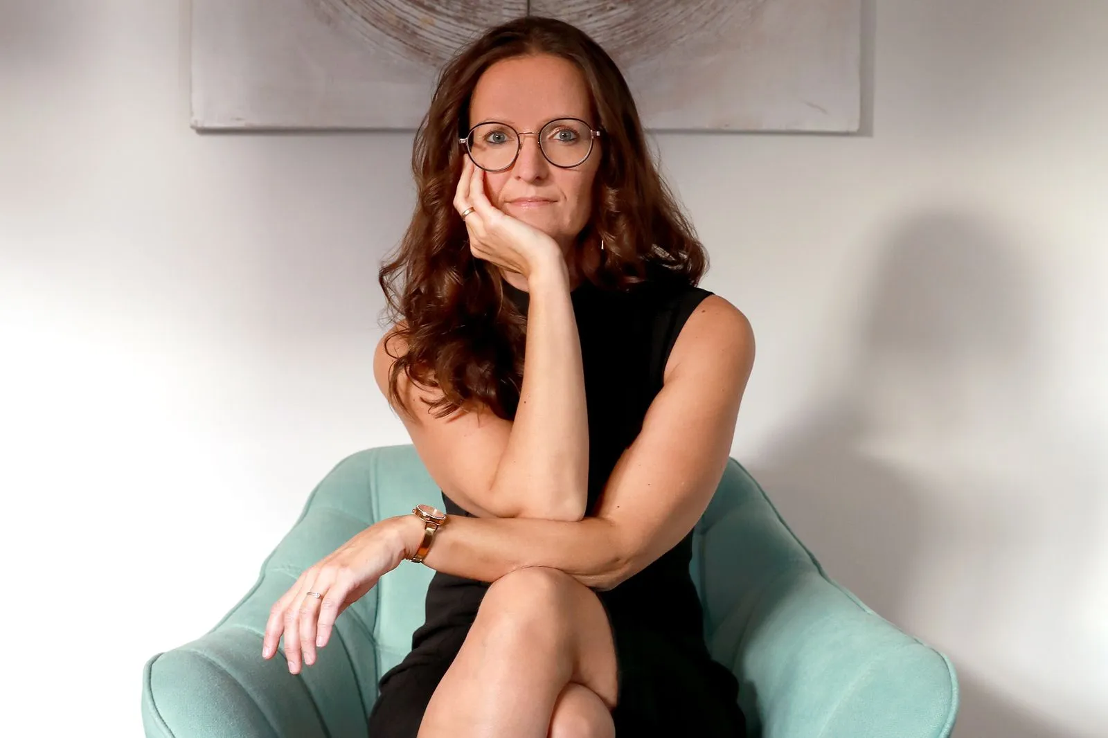 Susanne Osterloh auf Stuhl