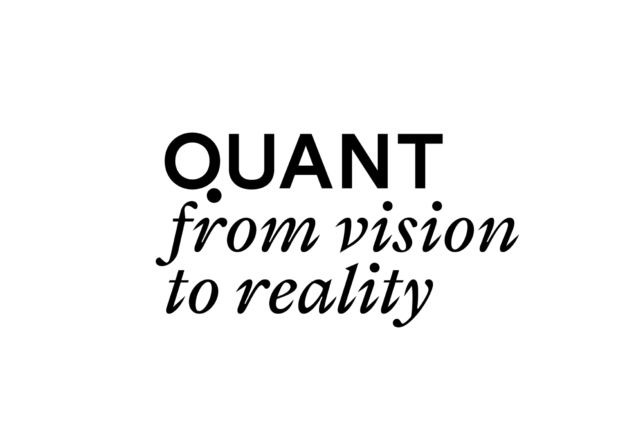 Logo der Moosalp-Region mit stilisierten blauen und grünen Bergformen.