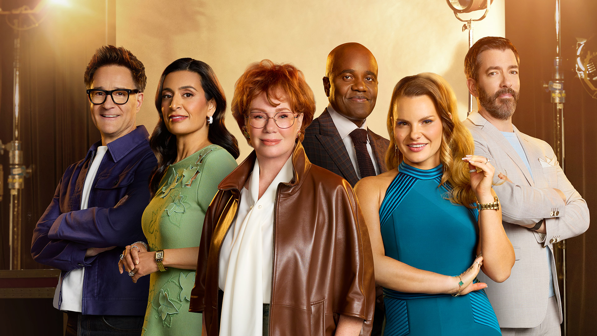 The panel of Dragons for Season 21 of Dragon’s Den: Arlene Dickinson, Manjit Minhas, Michelle Romanow, Wes Hall, Drew Scott and Brian Scudamore.