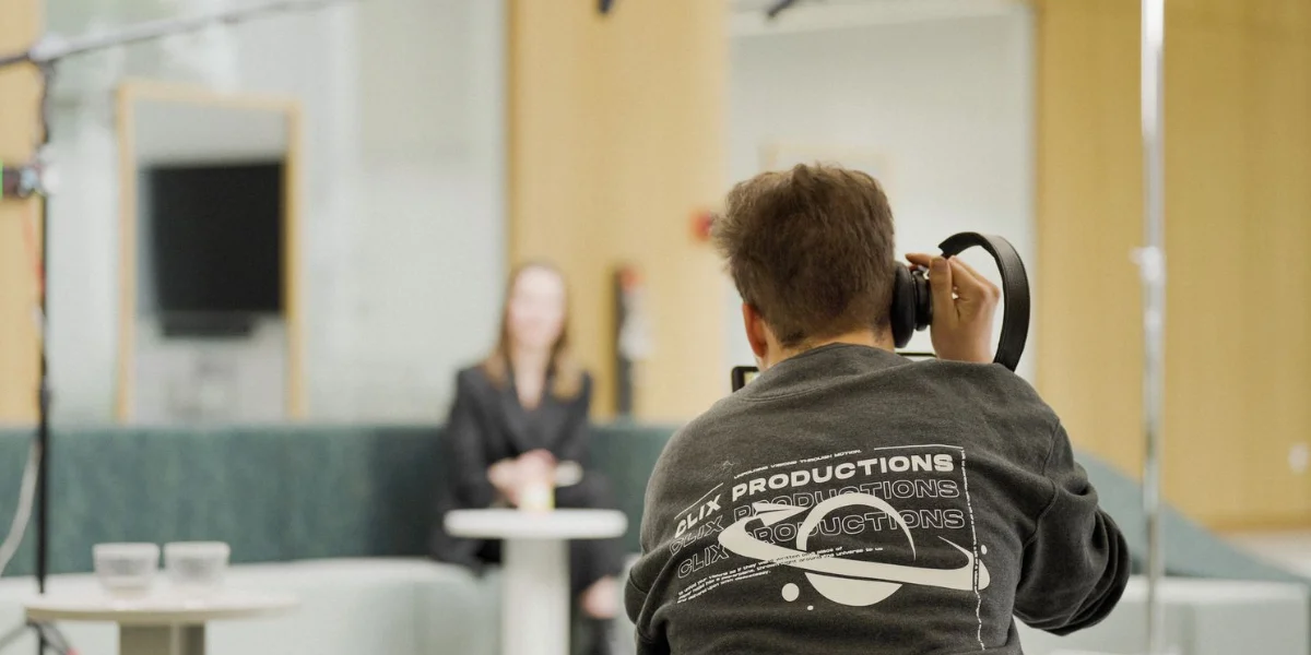 High-converting commercial video ad running on social media to generate B2B sales leads in Copenhagen.