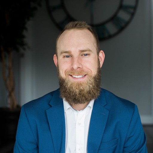 Sam McDonald headshot
