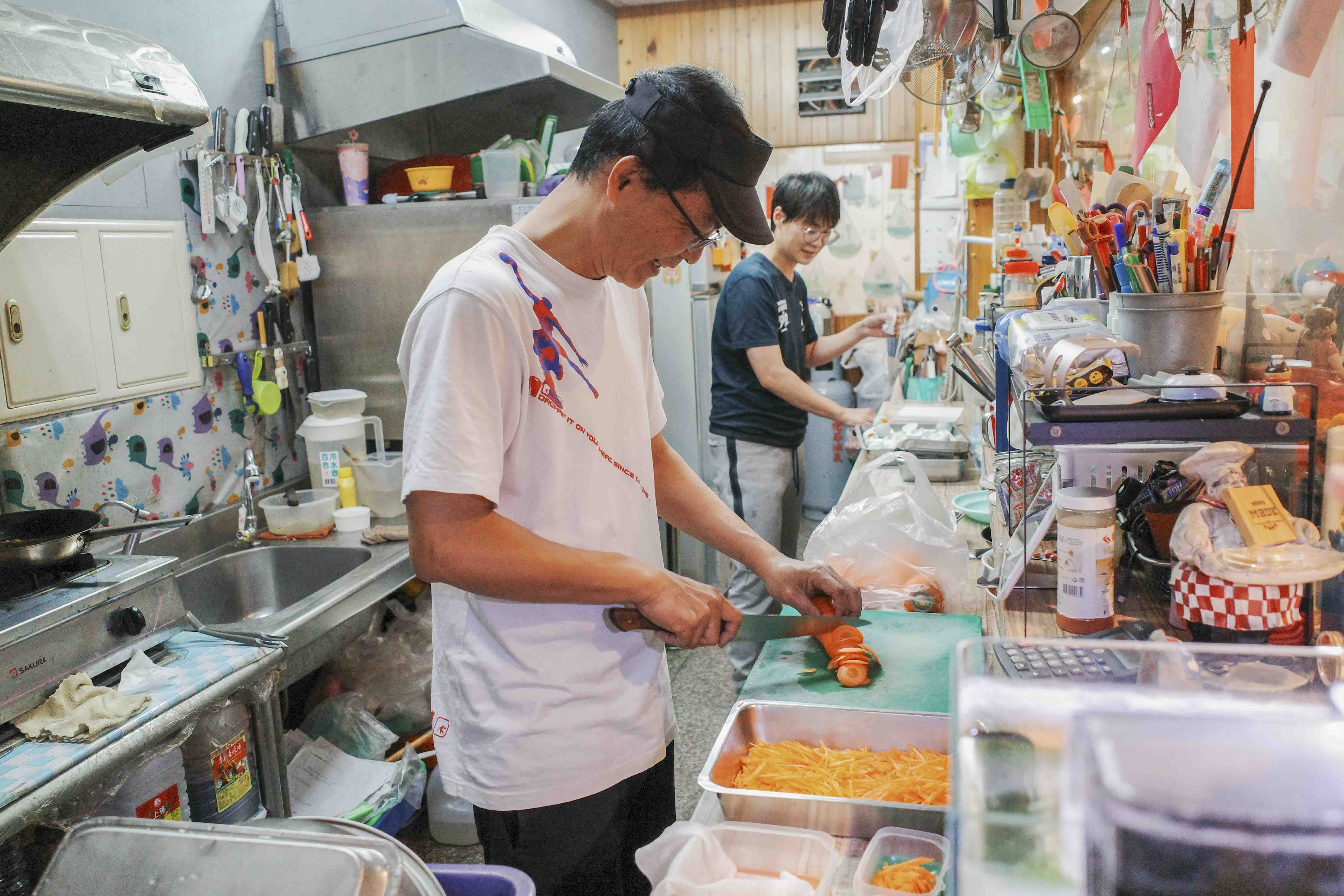 民雄晴樂廚房老闆親自料理，堅持採用新鮮的食材