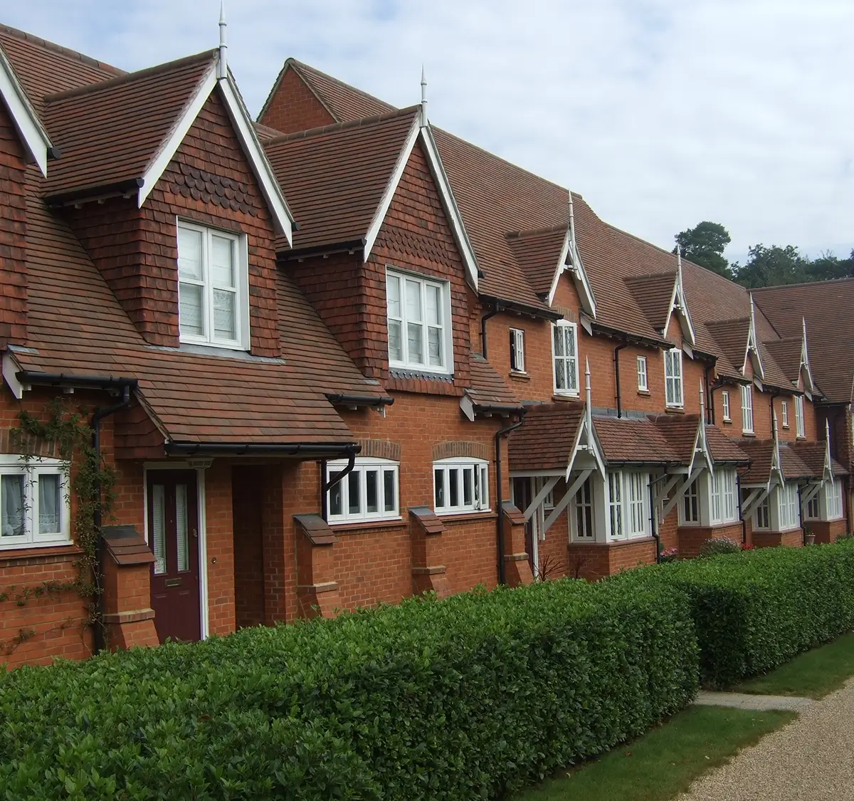 Row of houses in a ideal UK neighbourhood